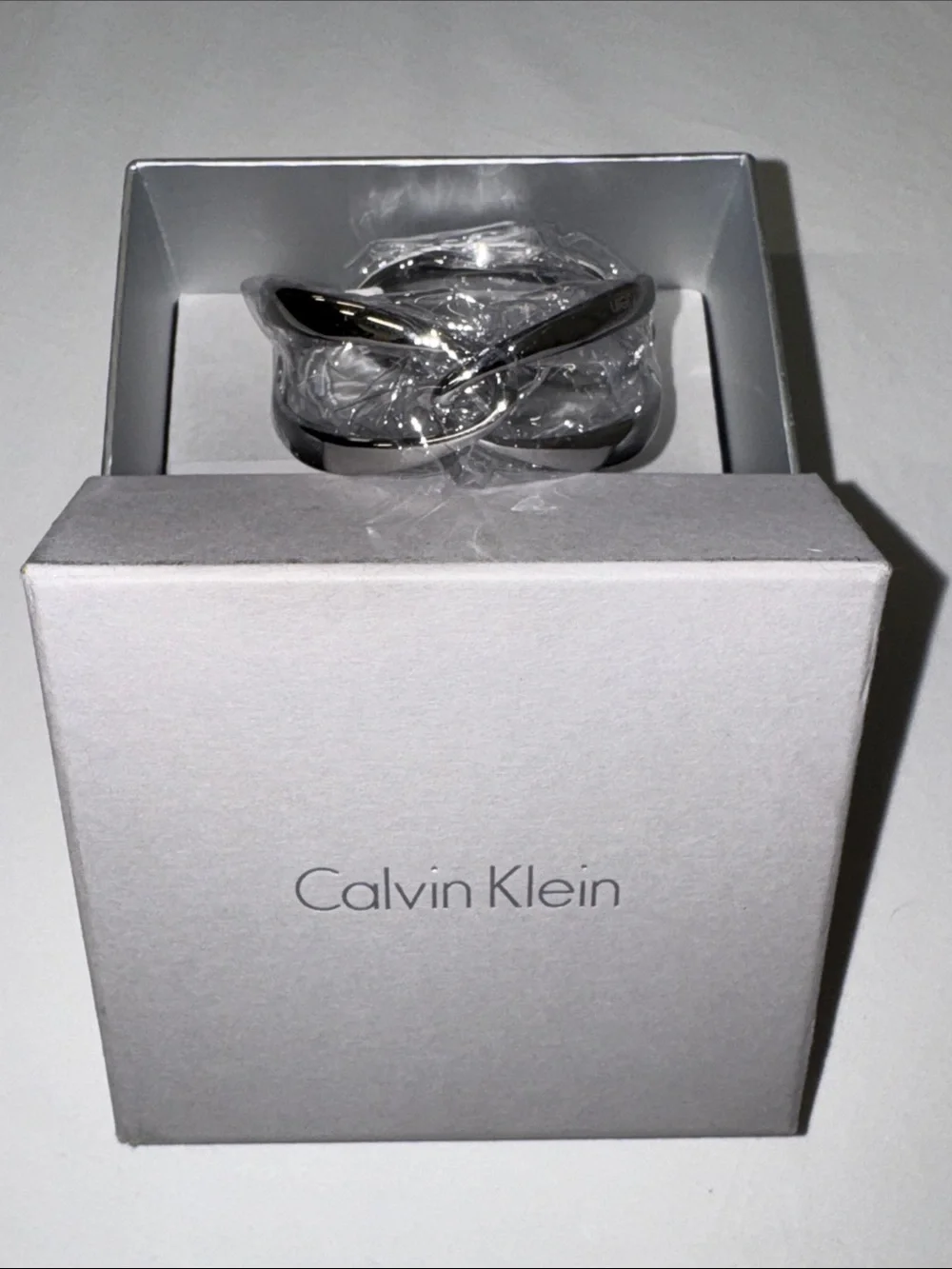NWT Calvin Klein Silver Tone Bangle Bracelet w/ Box Sealed MSRP $165 CAD